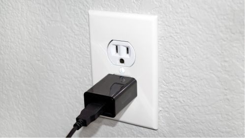 Charger USB Wall Charger with 2mAh & EN Outlet for Mobile Gadget with Efficient Charging